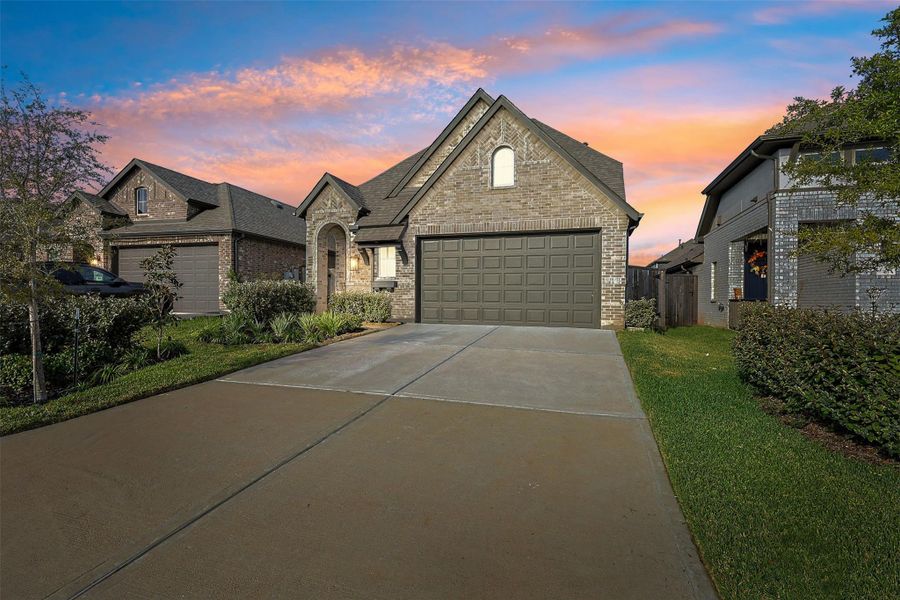 Front exterior of a new home in Grand Central Park: 40ft. lots, Conroe, TX, highlighting curb appeal (Image 25). Front exterior of a new home in Grand Central Park: 40ft. lots, Conroe, TX, highlighting curb appeal (Image 25).