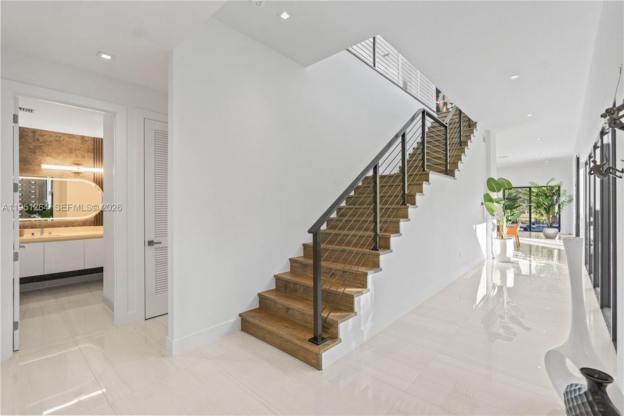 Spacious, unfurnished interior of a new home in , Weston (Image 23).