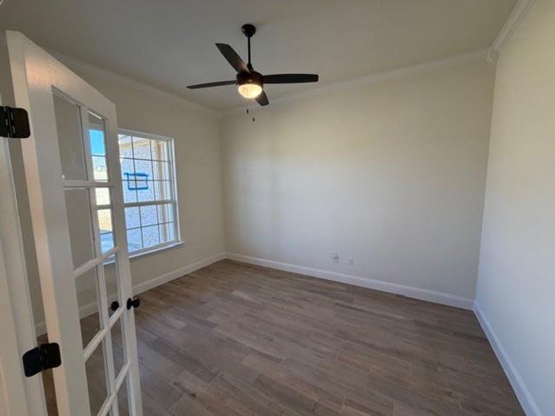 Spacious, unfurnished interior of a new home in , Azle (Image 11).
