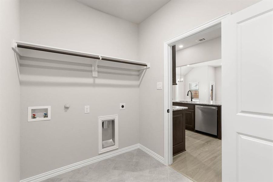 Image 36 of a home in Birdsong.
