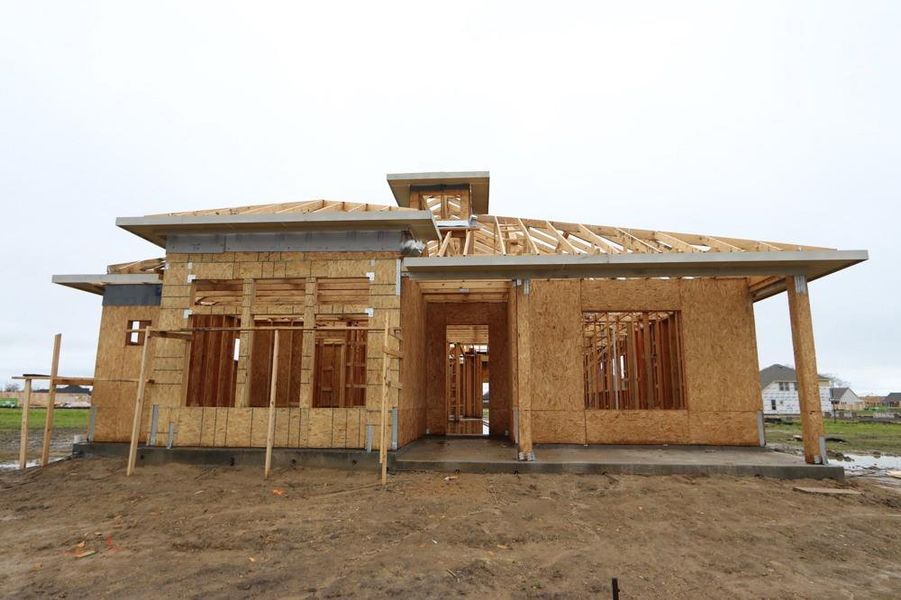 Let us show you how our advanced framing techniques have stood the test of time and allow more insulation for a quieter and more energy efficient home.