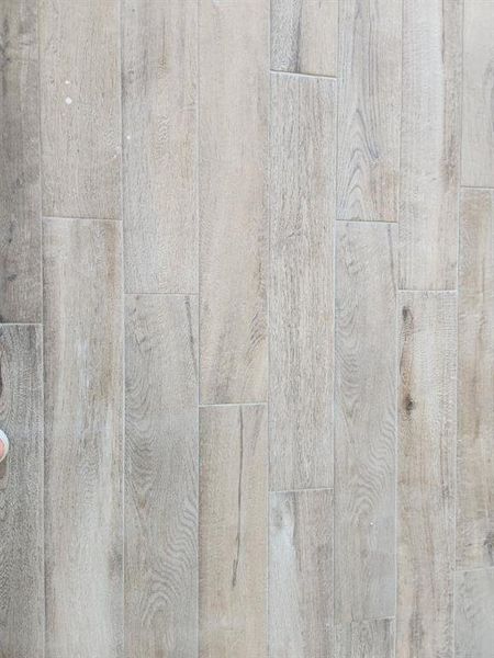 Close-up of interior finishes inside a home in Rocky Top, Krum (Image 7). Close-up of interior finishes inside a home in Rocky Top, Krum (Image 7).