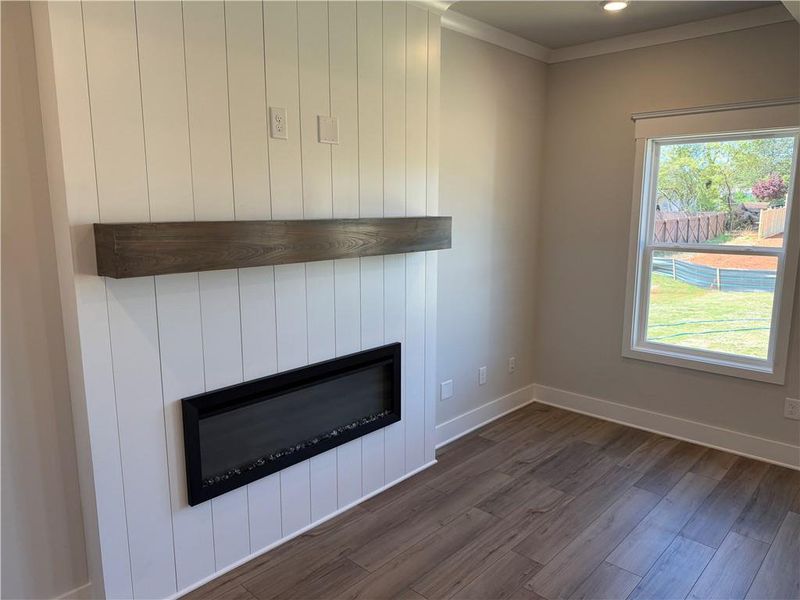Close-up of interior finishes inside a home in Pinecrest Ridge, Dacula (Image 12).