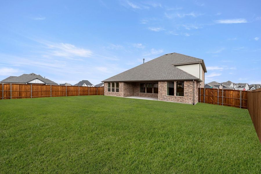Exterior details and patio area of a home in Somerset Park, Rockwall (Image 3). Exterior details and patio area of a home in Somerset Park, Rockwall (Image 3).
