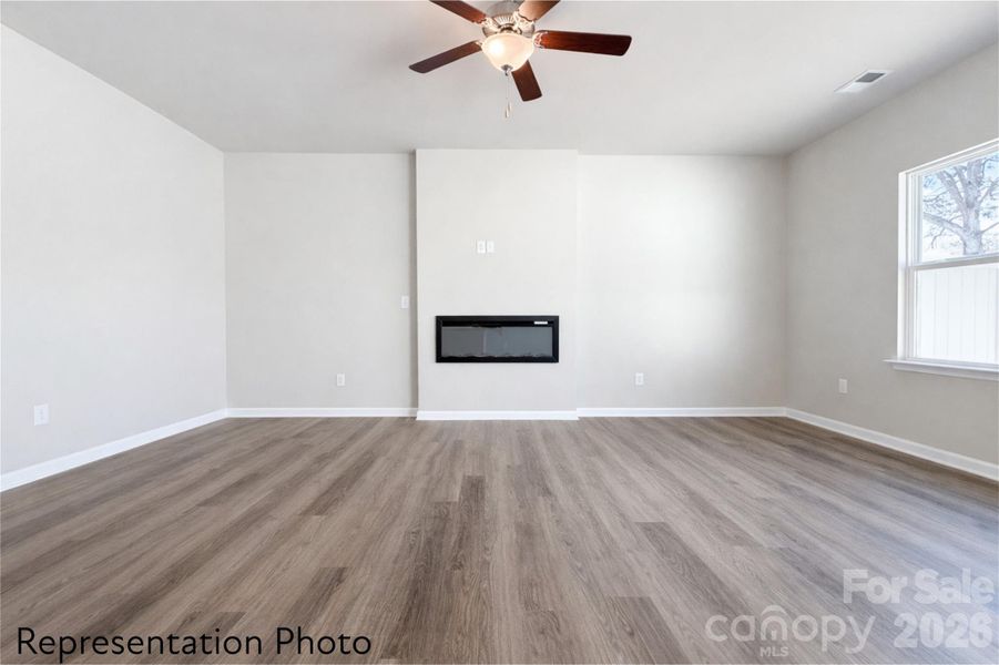 Spacious, unfurnished interior of a new home in , Charlotte (Image 19).