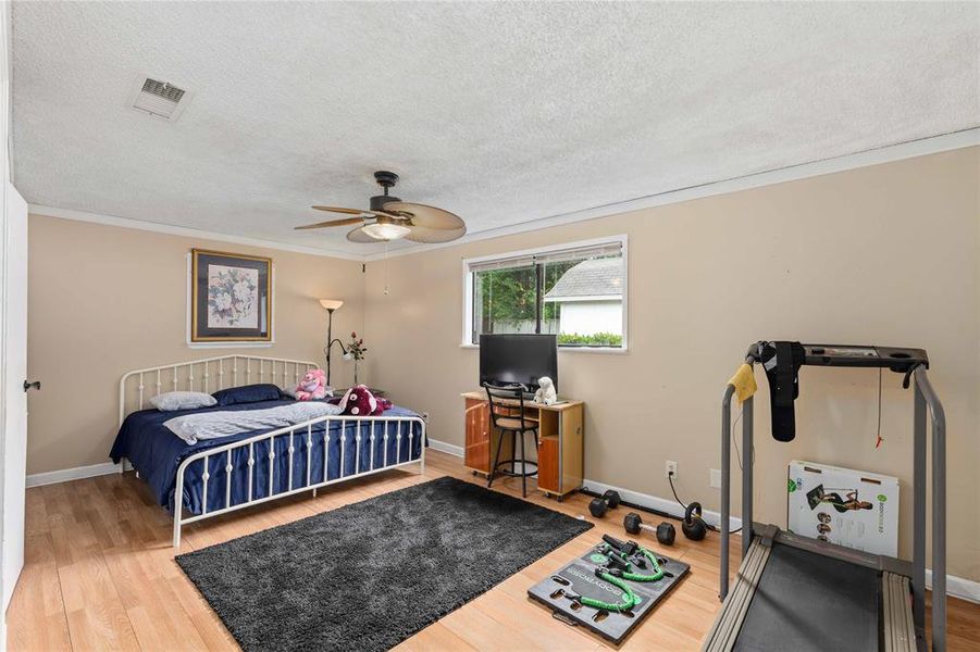 Furnished interior view inside a new home in , Brownwood (Image 8).