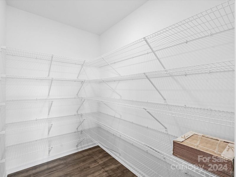 Huge pantry!