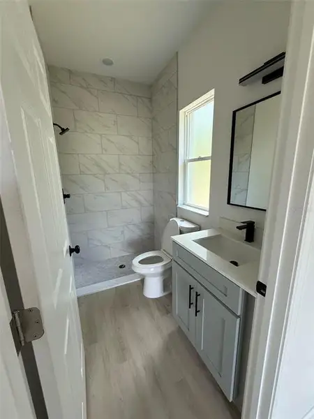 Image 13 of a home in . Image 13 of a home in .