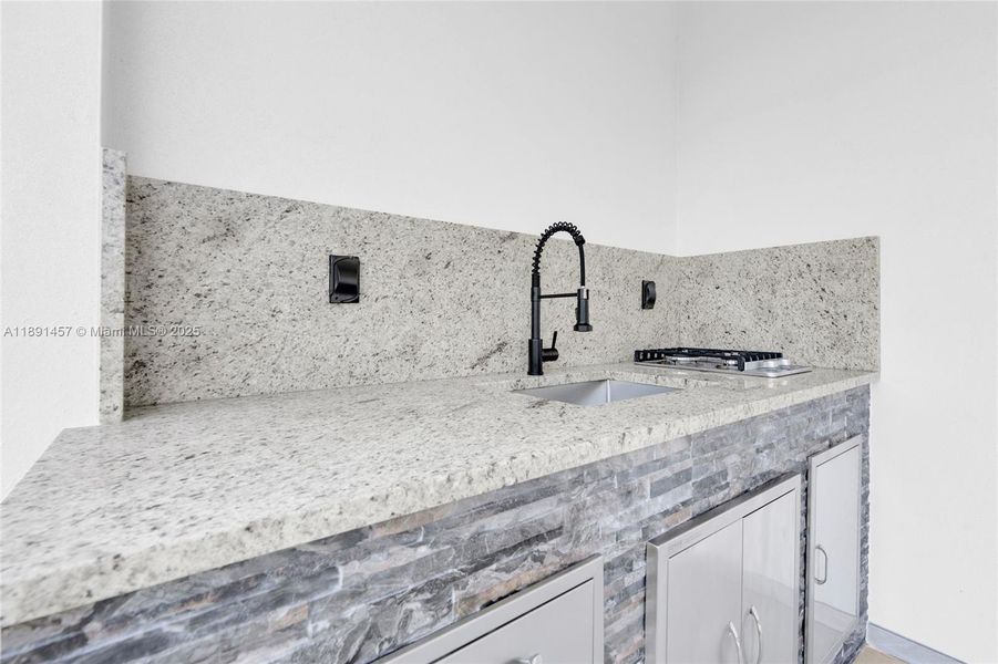 Close-up of interior finishes inside a home in , Lehigh Acres (Image 15). Close-up of interior finishes inside a home in , Lehigh Acres (Image 15).