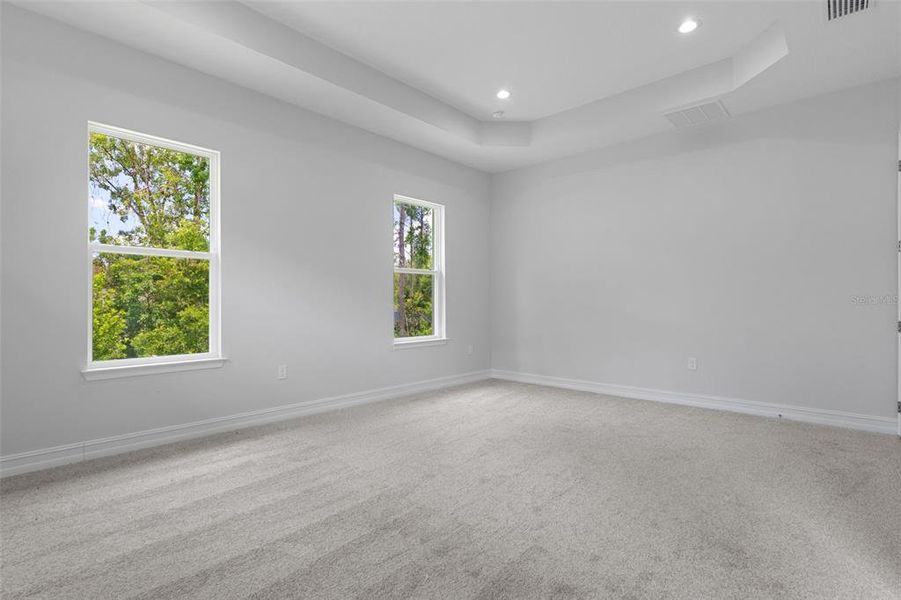 Spacious, unfurnished interior of a new home in Southern Hills Plantation, Brooksville (Image 17). Spacious, unfurnished interior of a new home in Southern Hills Plantation, Brooksville (Image 17).