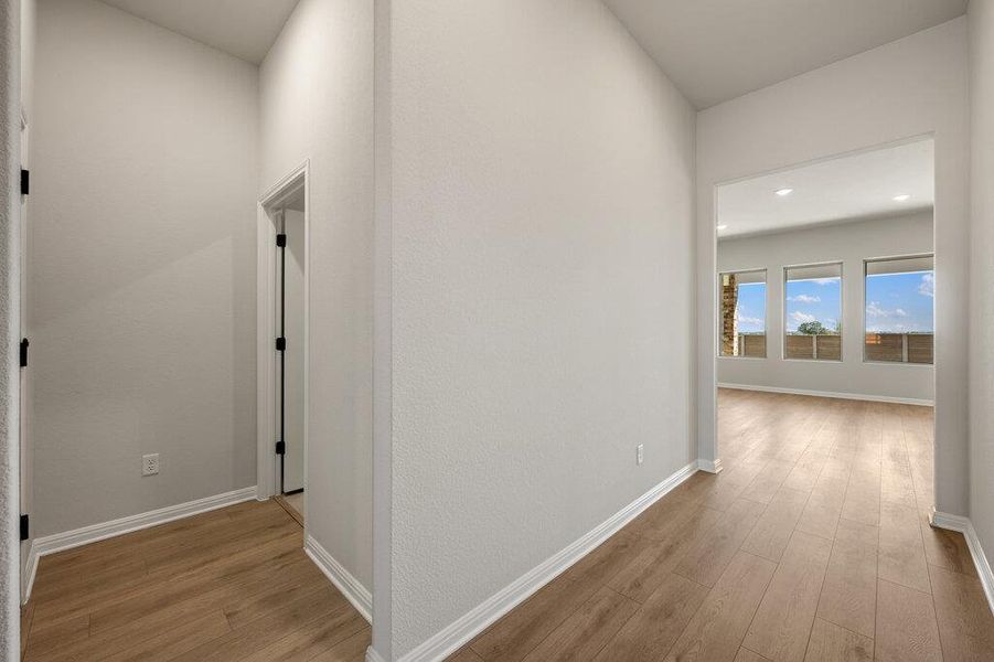 Spacious, unfurnished interior of a new home in Berry Creek Highlands, Georgetown (Image 18). Spacious, unfurnished interior of a new home in Berry Creek Highlands, Georgetown (Image 18).