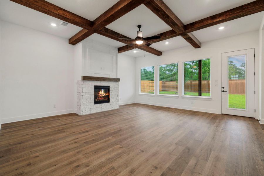 Spacious, unfurnished interior of a new home in Magnolia Woods - 70', Magnolia (Image 14). Spacious, unfurnished interior of a new home in Magnolia Woods - 70', Magnolia (Image 14).