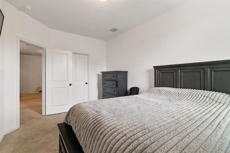 Furnished interior view inside a new home in , Sachse (Image 19).