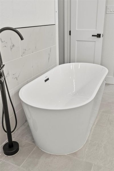 Soaking tub to relax in after a long day! Soaking tub to relax in after a long day!