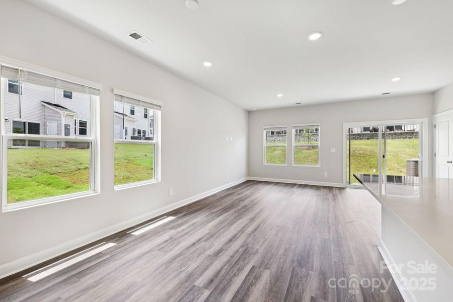 Photo is not of the actual home but is an inspirational photo of builder’s model home and may depict options, furnishings, and/or decorator features that are not included. Photo is not of the actual home but is an inspirational photo of builder’s model home and may depict options, furnishings, and/or decorator features that are not included.