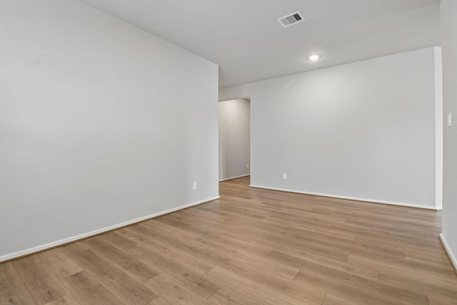 Spacious, unfurnished interior of a new home in Riviera Pines - Classic Series, Huffman (Image 27). Spacious, unfurnished interior of a new home in Riviera Pines - Classic Series, Huffman (Image 27).