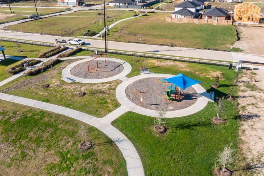 Community amenities in Bay Creek, Baytown (Image 33).