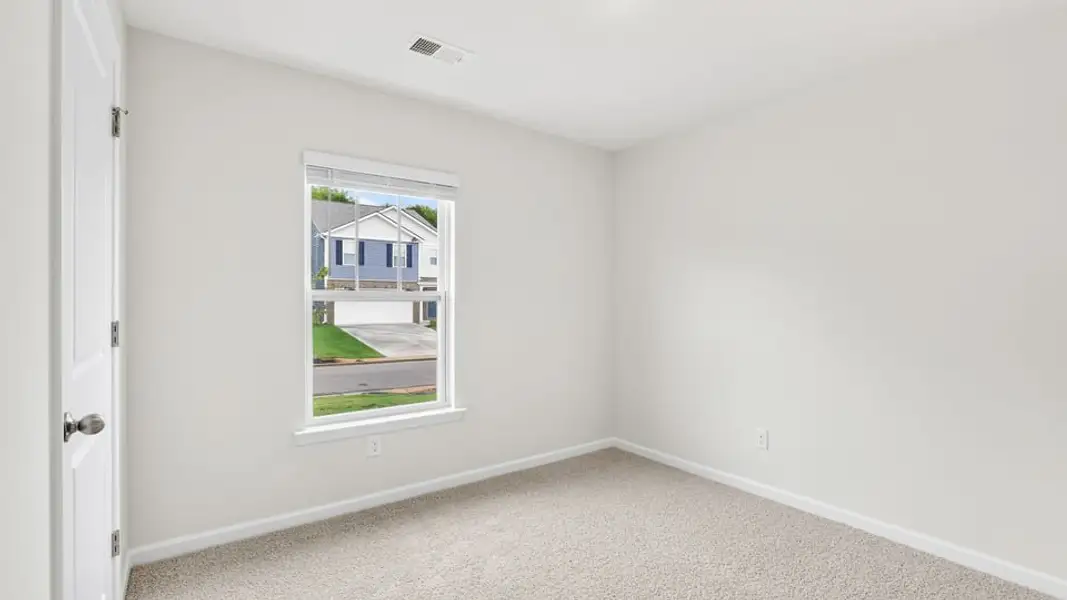 Spacious, unfurnished interior of a new home in Gibson Grove, Laurens (Image 15).
