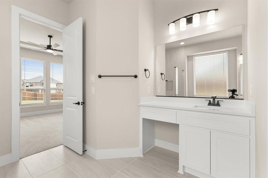 513 Pond Springs-Primary Suite-4