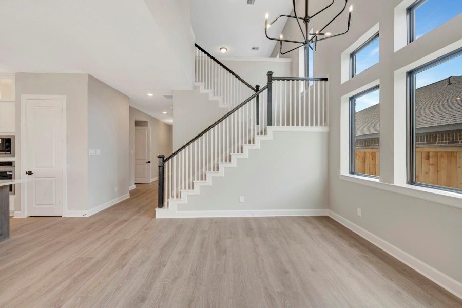 Spacious, unfurnished interior of a new home in Kresston, Magnolia (Image 29).