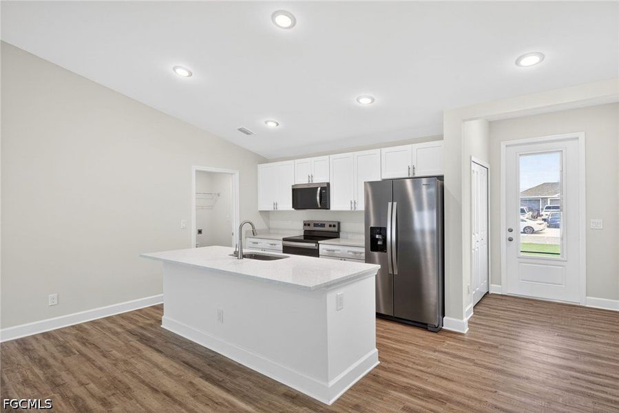 Furnished interior view inside a new home in Cape Coral, Cape Coral (Image 13).