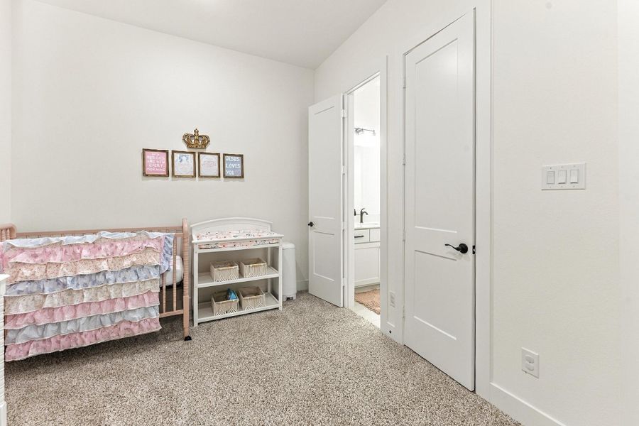 Furnished interior view inside a new home in , Conroe (Image 15).