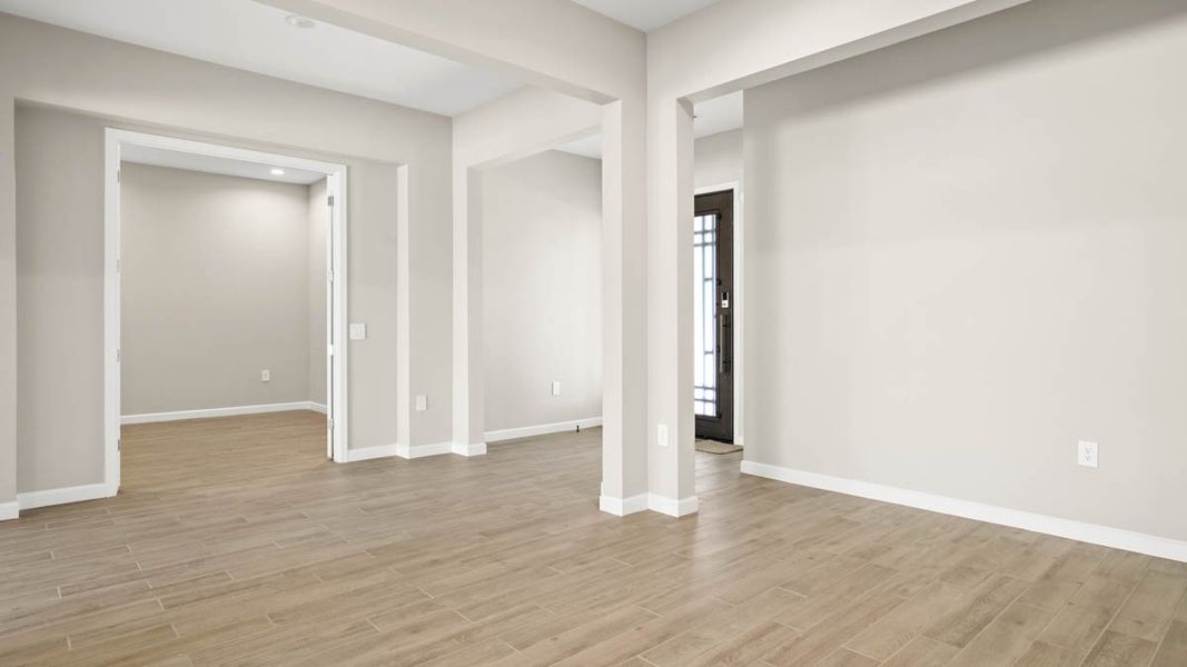 Spacious, unfurnished interior of a new home in Zanjero Pass, Waddell (Image 24).