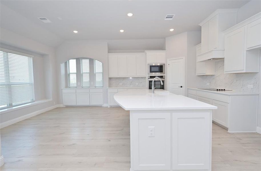 Furnished interior view inside a new home in Coyote Crossing, Godley (Image 7).