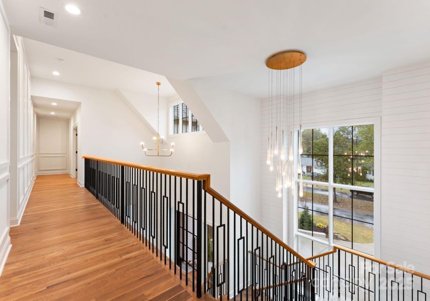 Image 42 of a home in .