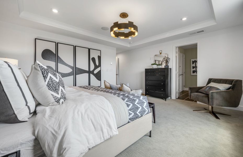 Representative furnished interior of a home built from the Aspire by Pulte Homes in Briarwood Reserve, Spartanburg (Image 6).