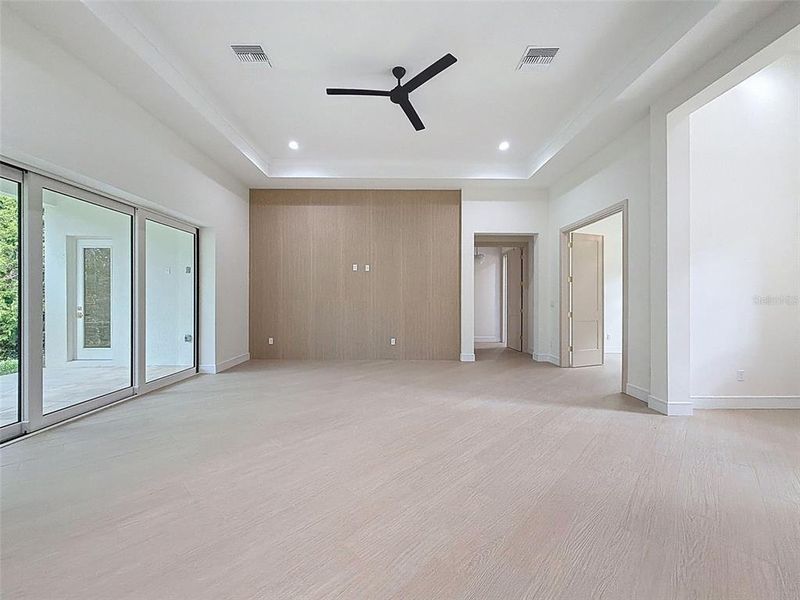 Spacious, unfurnished interior of a new home in , Homosassa (Image 24). Spacious, unfurnished interior of a new home in , Homosassa (Image 24).
