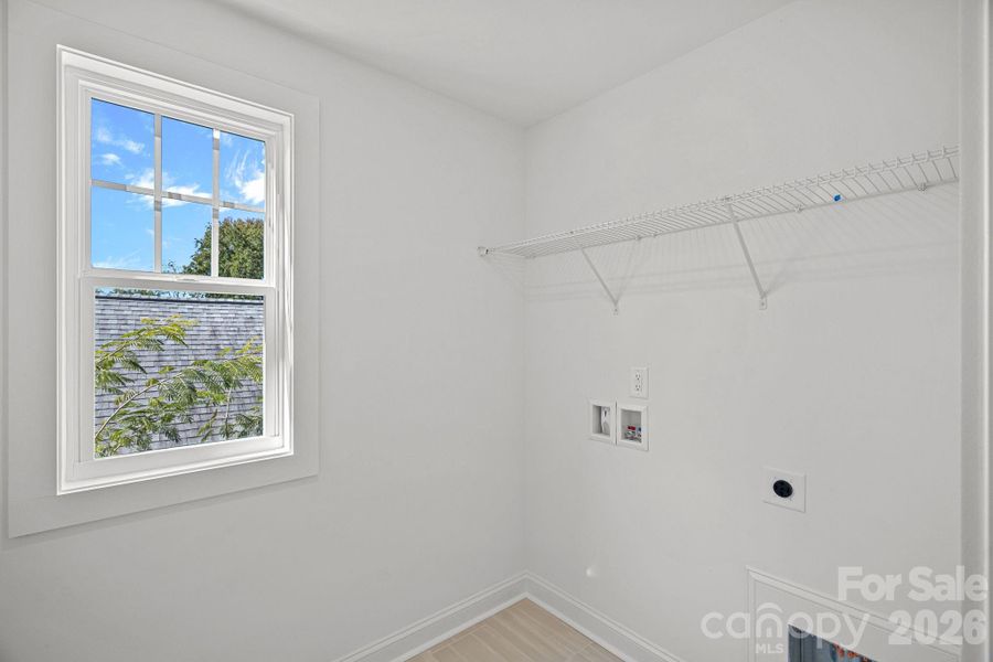 Spacious, unfurnished interior of a new home in , Charlotte (Image 29).