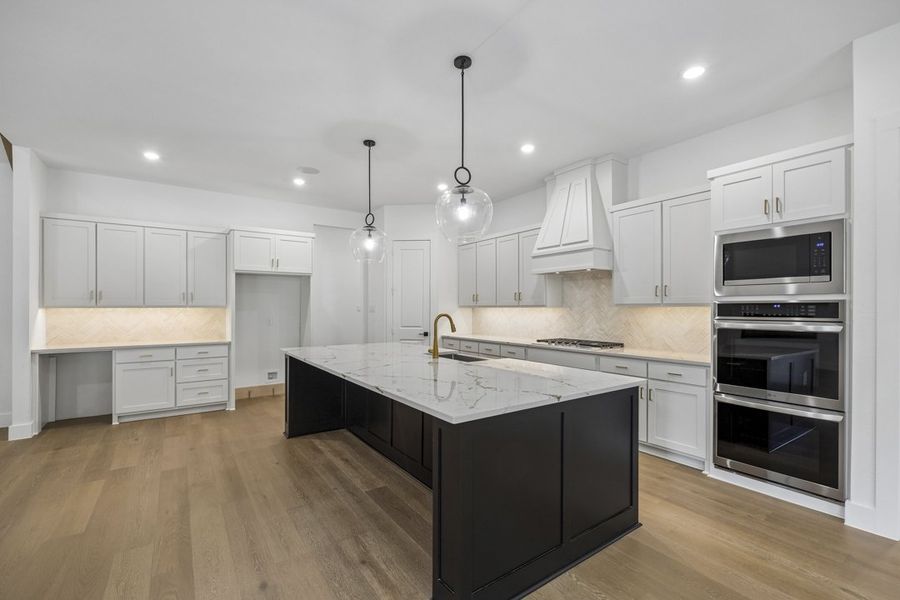 Representative furnished interior of a home built from the The Cedarcrest by Lillian Custom Homes in The Arbors Midlothian, Midlothian (Image 10).