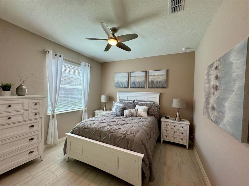 Furnished interior view inside a new home in , Lakewood Ranch (Image 15).
