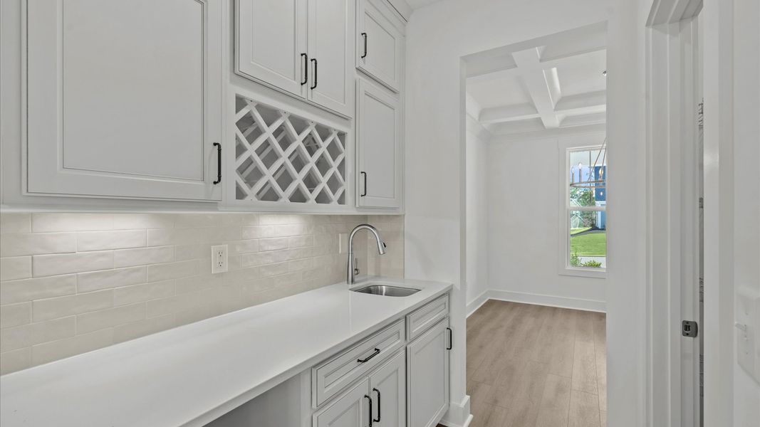 Furnished interior view inside a new home in Wells Crossing, Seneca (Image 24).