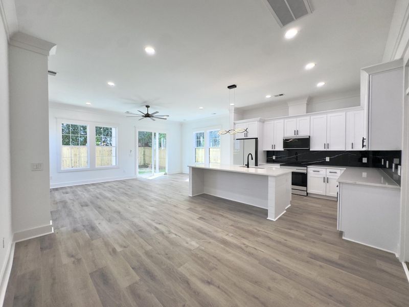 Image 44 of a home in .