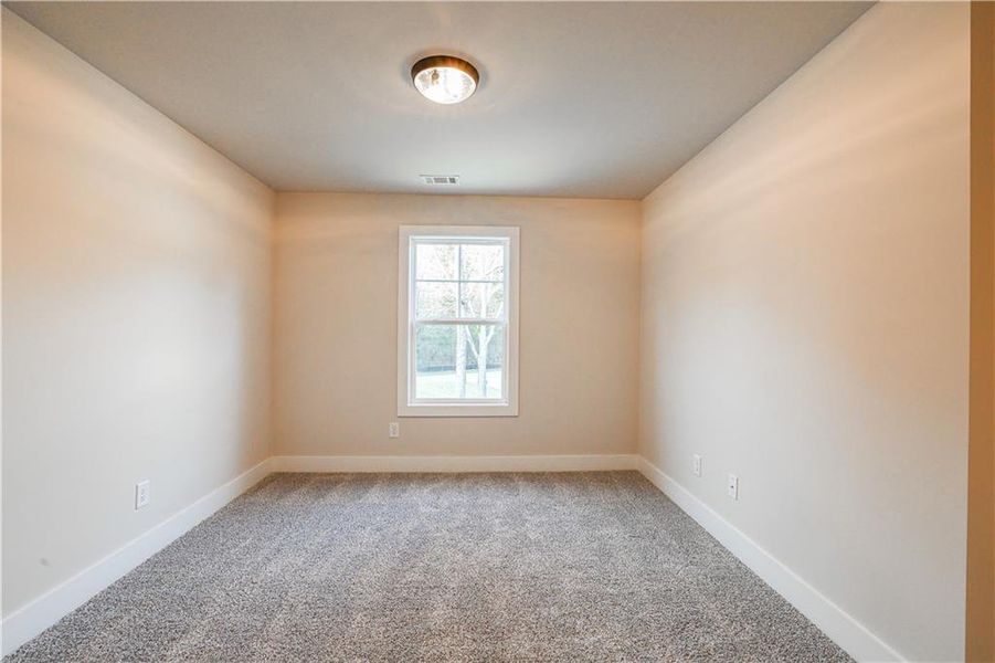 Spacious, unfurnished interior of a new home in , Jefferson (Image 50).