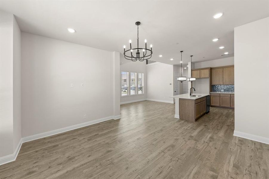 11. 3900 Keya - Family (2)