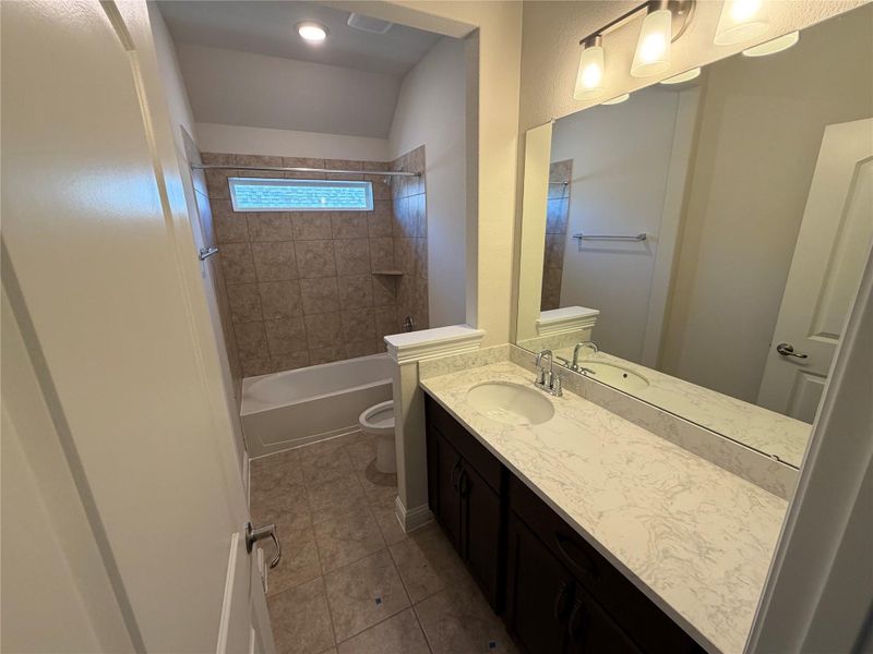 Furnished interior view inside a new home in Brookewater, Rosenberg (Image 10).