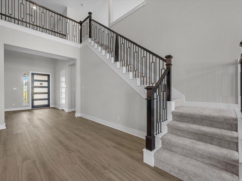 Spacious, unfurnished interior of a new home in Pecan Ridge, Fulshear (Image 20).