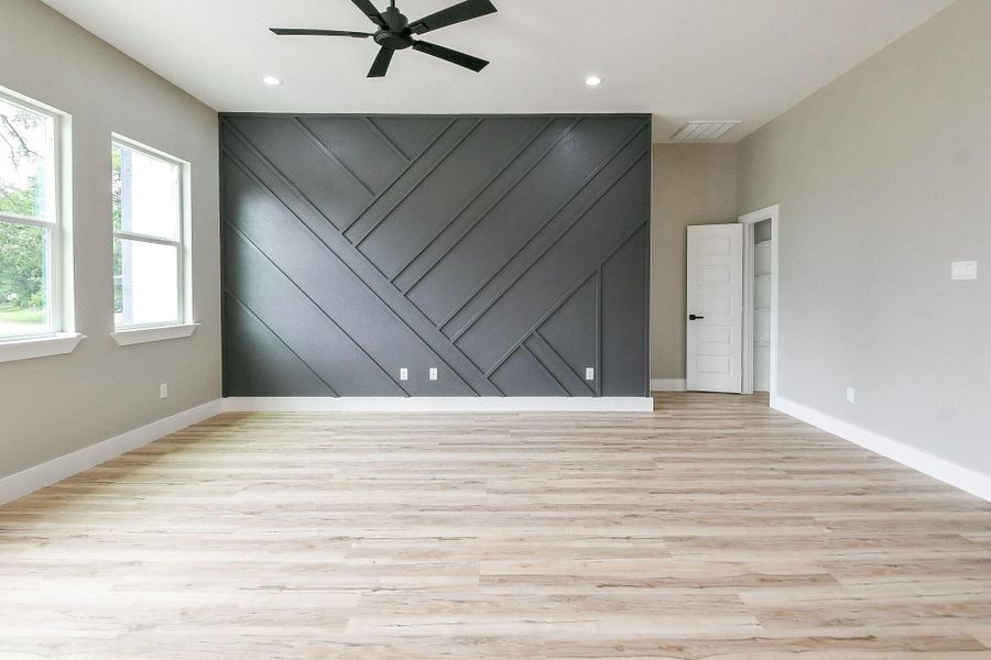 Spacious, unfurnished interior of a new home in , Livingston (Image 27).