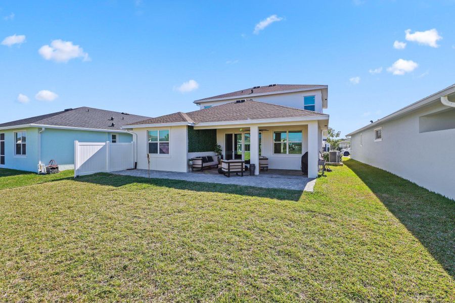 Exterior details and patio area of a home in , Loxahatchee (Image 28).