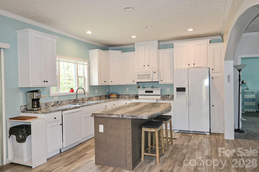 Furnished interior view inside a new home in , Shelby (Image 7).
