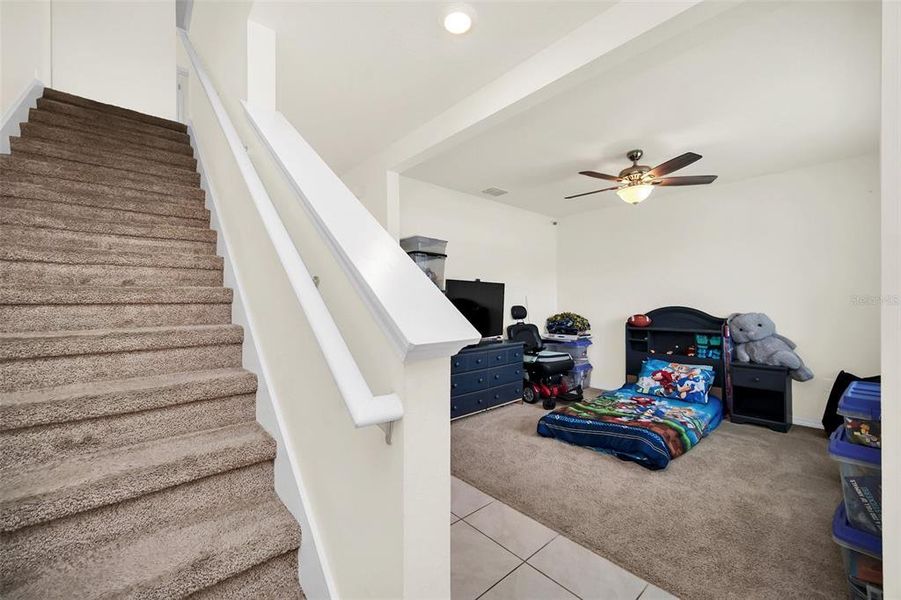 Furnished interior view inside a new home in Greenbrier, Tavares (Image 8).