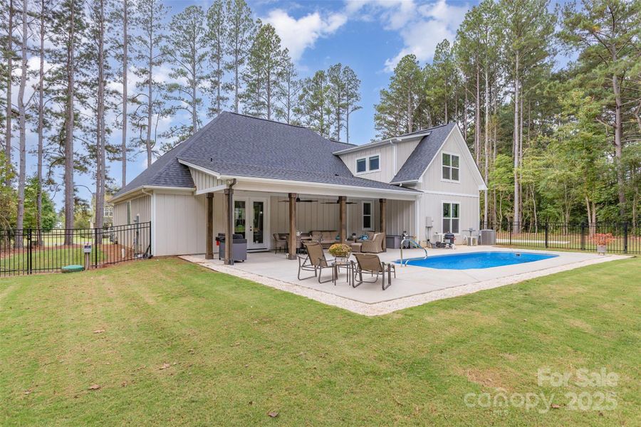 Community amenities in , Monroe (Image 34). Community amenities in , Monroe (Image 34).