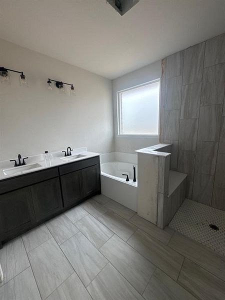 Image 9 of a home in Cedar Ridge Estates.