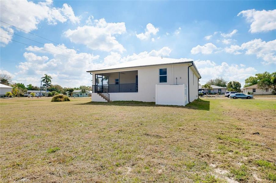 Exterior details and patio area of a home in , Punta Gorda (Image 38). Exterior details and patio area of a home in , Punta Gorda (Image 38).