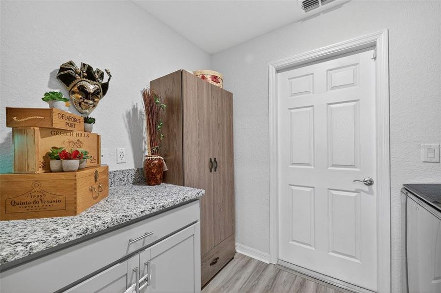 Furnished interior view inside a new home in Ridgewood, Riverview (Image 19).