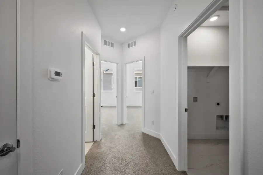 Spacious, unfurnished interior of a new home in Berkeley Villas, Denver (Image 28).