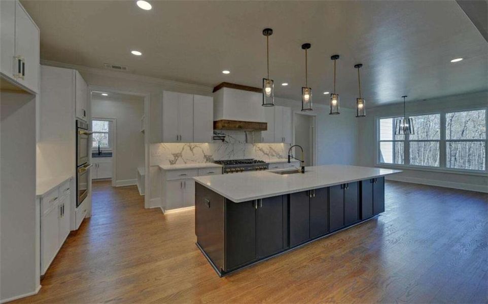 Furnished interior view inside a new home in , Clarkesville (Image 9).